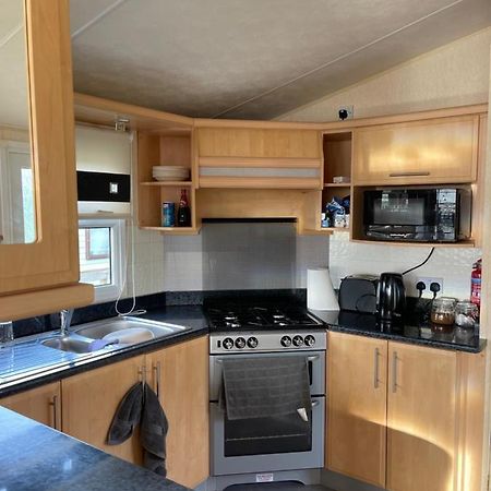 Immaculate 2-Bed Static Caravan At Monrieth Newton Stewart Exterior foto